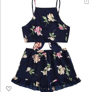 NWOT two piece outfit